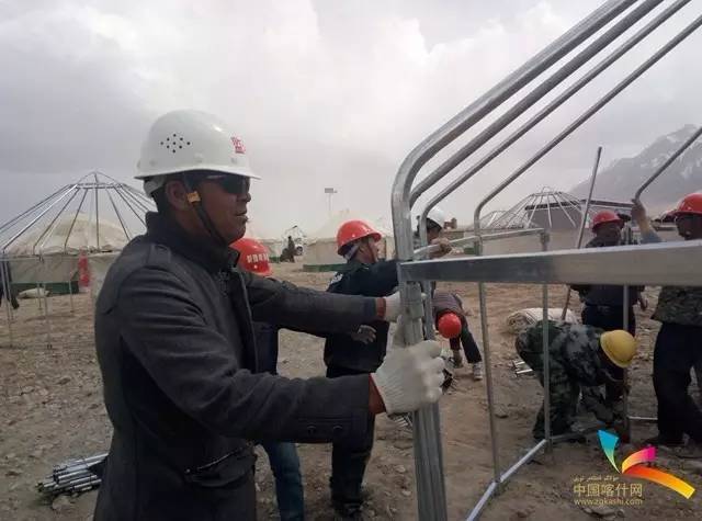 55级地震 喀什各界全力以赴抗震救灾冰球突破塔什库尔干塔吉克自治县发生(图1)